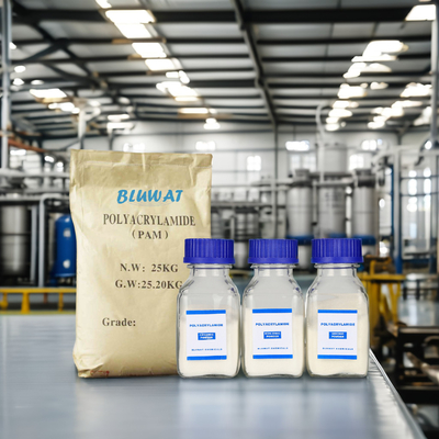 Lateinamerika Brasilien Kolumbien Mexiko Peru Export Blufloc Polyacrylamid APAM für Bergbau-Rückstände, CPAM für Schlammentwässerung in Zucker-, Öl- & Gas-Abwasser